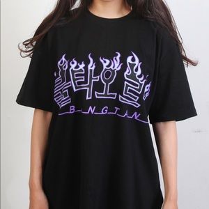 BTS T-shirt Size Large